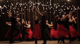 Who ever said that you can’t whirl and twirl to the advert?