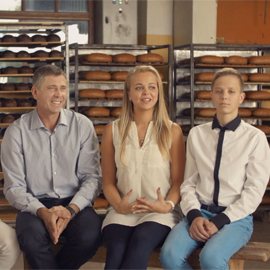 MAXIMA - Fresh.Good.Latvian! Bakery Lielezers