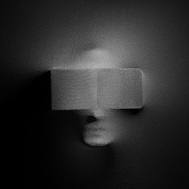 LMT Brīvības centra logi - Atklāj nākotni